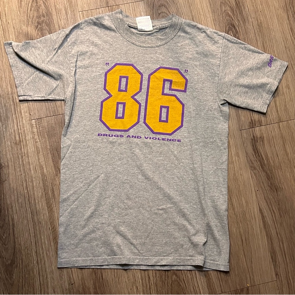 DARE Shirt "86 drugs and violence"